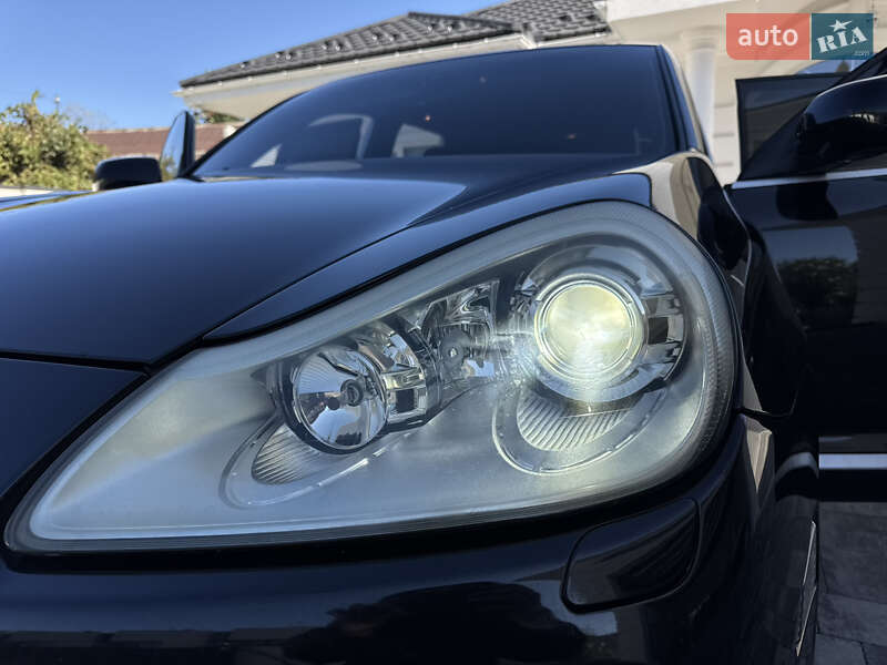 Внедорожник / Кроссовер Porsche Cayenne 2010 в Ивано-Франковске фото 45 Внедорожник / Кроссовер Porsche Cayenne 2010 в Ивано-Франковске