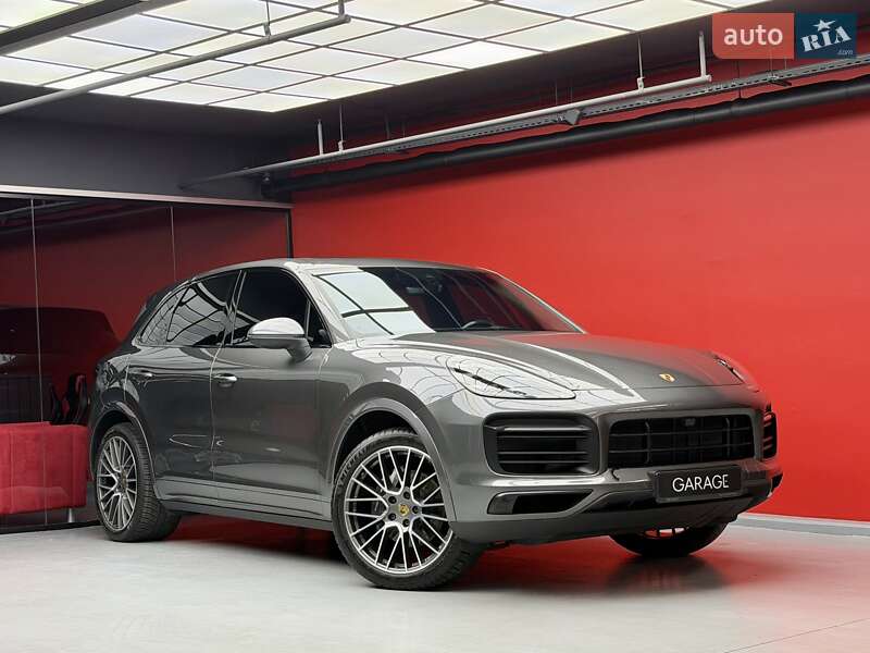 Внедорожник / Кроссовер Porsche Cayenne 2019 в Киеве фото 12 Внедорожник / Кроссовер Porsche Cayenne 2019 в Киеве