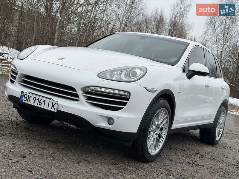 Внедорожник / Кроссовер Porsche Cayenne 2014 в Ковеле