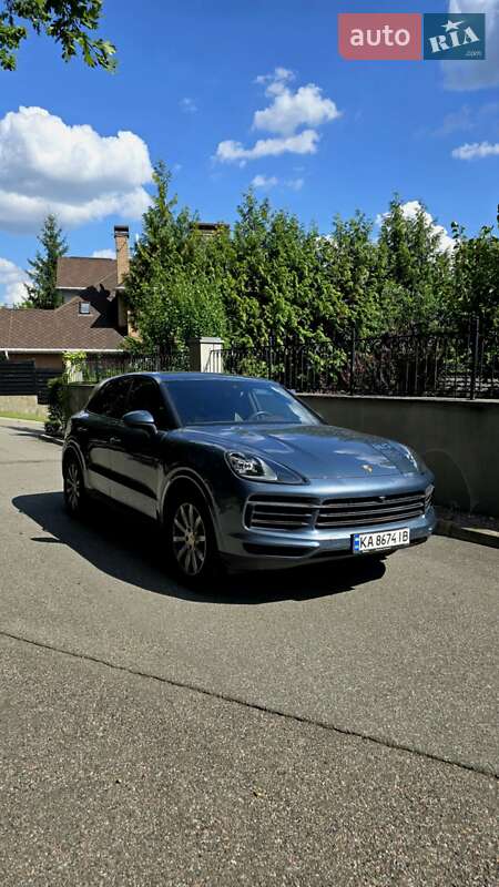Позашляховик / Кросовер Porsche Cayenne 2019 в Києві