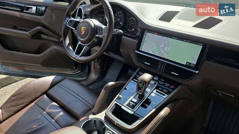 Позашляховик / Кросовер Porsche Cayenne 2019 в Києві