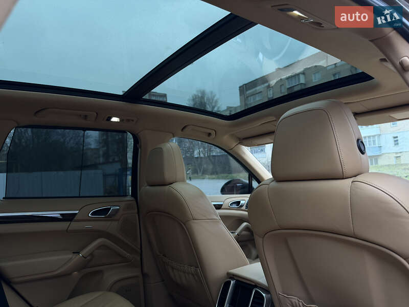 Внедорожник / Кроссовер Porsche Cayenne 2013 в Тернополе фото 56 Внедорожник / Кроссовер Porsche Cayenne 2013 в Тернополе