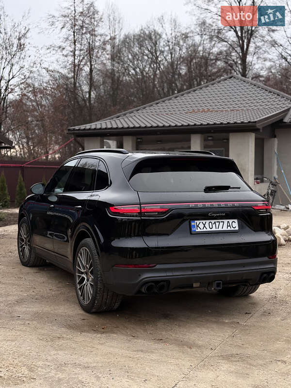 Внедорожник / Кроссовер Porsche Cayenne 2022 в Коломые