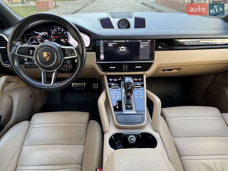 Внедорожник / Кроссовер Porsche Cayenne 2017 в Черновцах фото 23 Внедорожник / Кроссовер Porsche Cayenne 2017 в Черновцах
