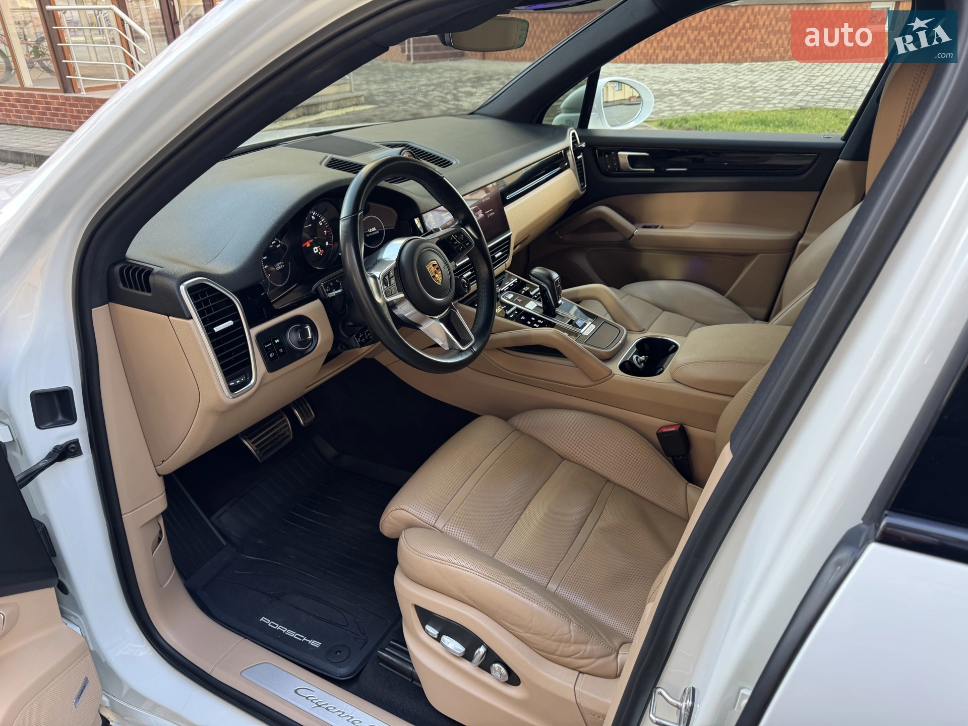 2017 Porsche Cayenne - мініатюра 48