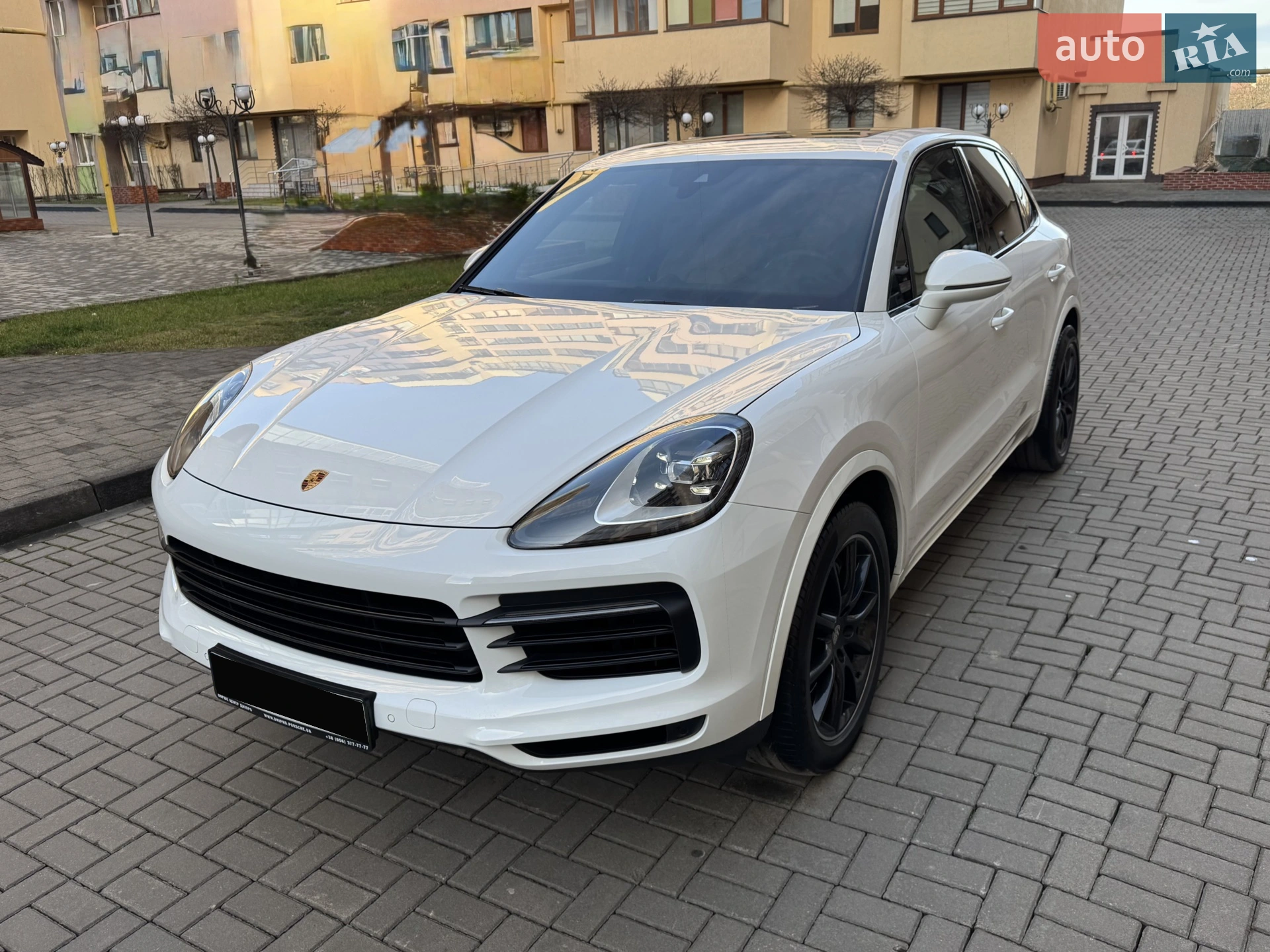 2017 Porsche Cayenne - мініатюра 18