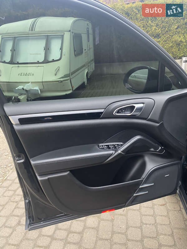 Внедорожник / Кроссовер Porsche Cayenne 2013 в Перемышлянах фото 17 Внедорожник / Кроссовер Porsche Cayenne 2013 в Перемышлянах