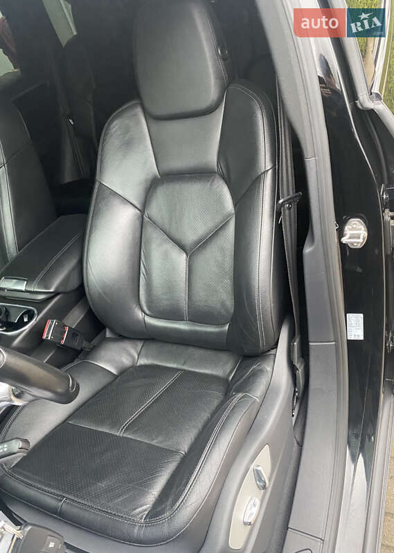 Внедорожник / Кроссовер Porsche Cayenne 2013 в Перемышлянах фото 23 Внедорожник / Кроссовер Porsche Cayenne 2013 в Перемышлянах