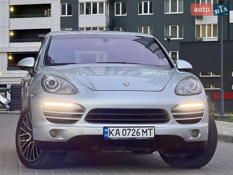 Внедорожник / Кроссовер Porsche Cayenne 2013 в Одессе