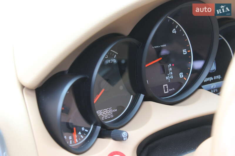 Внедорожник / Кроссовер Porsche Cayenne 2015 в Днепре фото 16 Внедорожник / Кроссовер Porsche Cayenne 2015 в Днепре