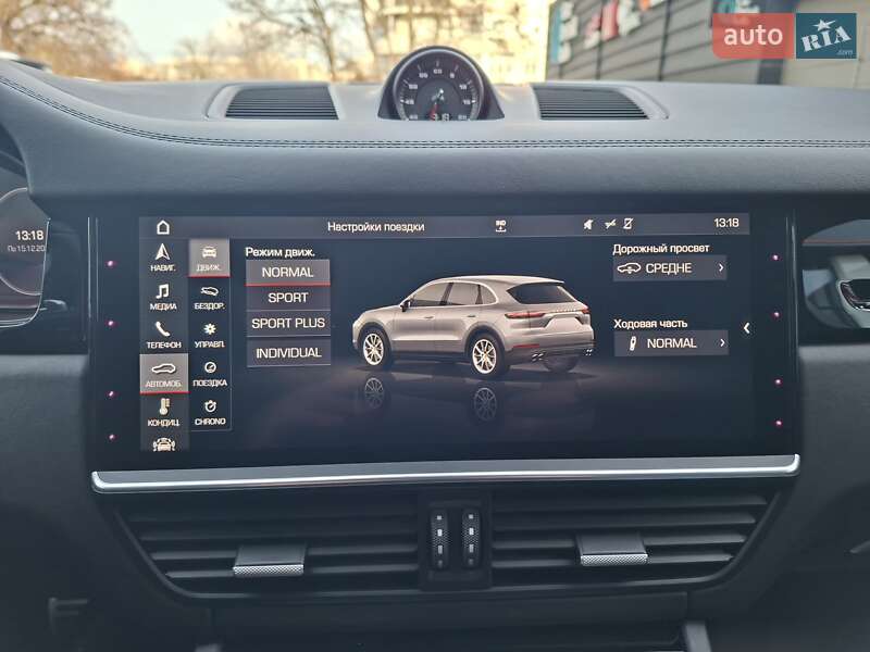 Внедорожник / Кроссовер Porsche Cayenne 2017 в Одессе фото 14 Внедорожник / Кроссовер Porsche Cayenne 2017 в Одессе