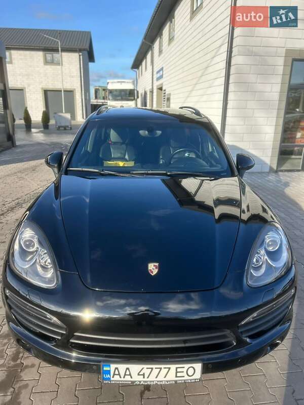 Внедорожник / Кроссовер Porsche Cayenne 2012 в Киеве фото 7 Внедорожник / Кроссовер Porsche Cayenne 2012 в Киеве