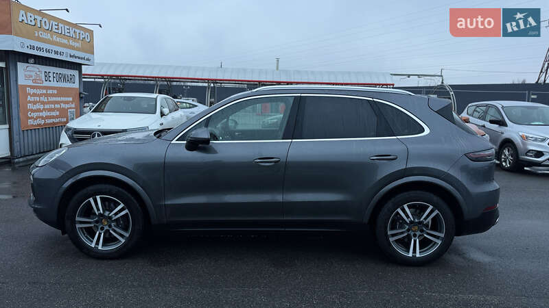 Внедорожник / Кроссовер Porsche Cayenne 2022 в Полтаве