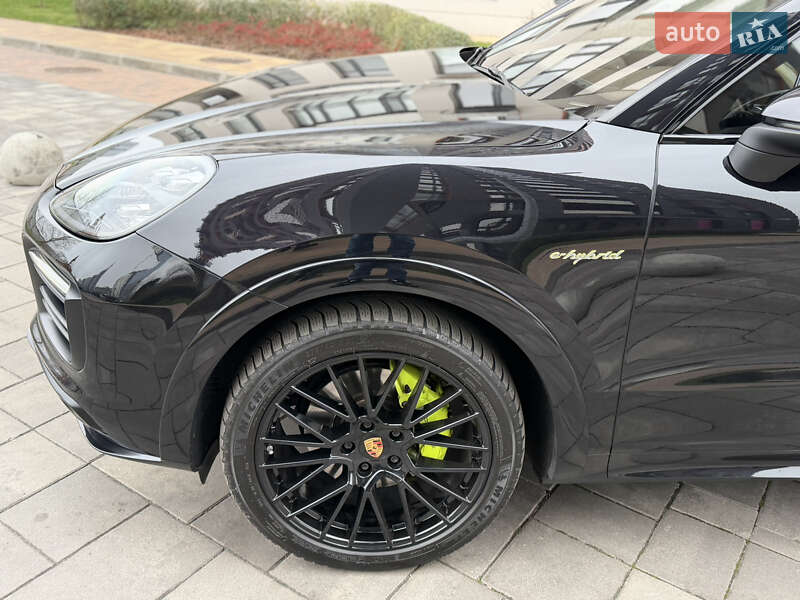 Внедорожник / Кроссовер Porsche Cayenne 2018 в Киеве фото 4 Внедорожник / Кроссовер Porsche Cayenne 2018 в Киеве