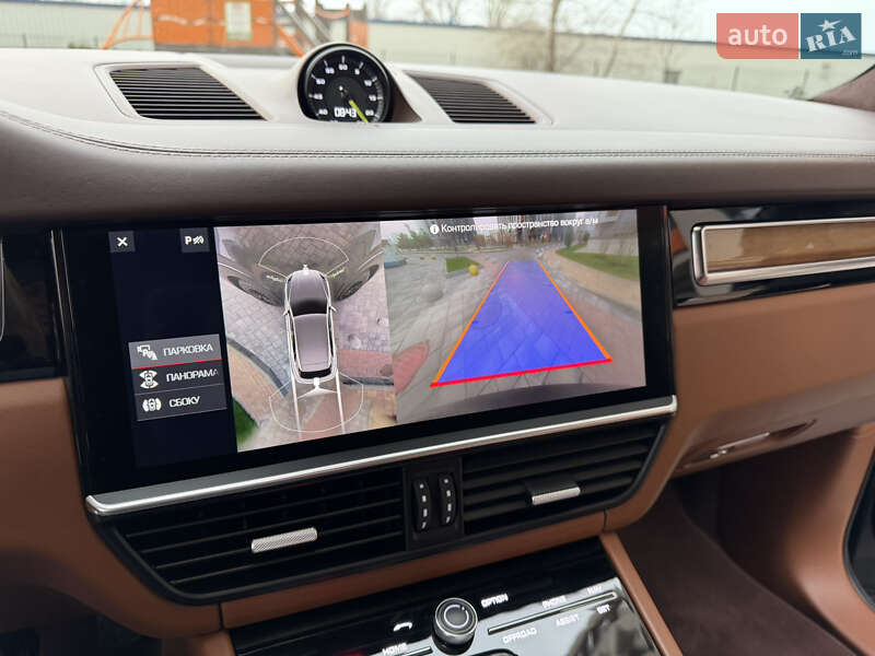 Внедорожник / Кроссовер Porsche Cayenne 2018 в Киеве фото 47 Внедорожник / Кроссовер Porsche Cayenne 2018 в Киеве