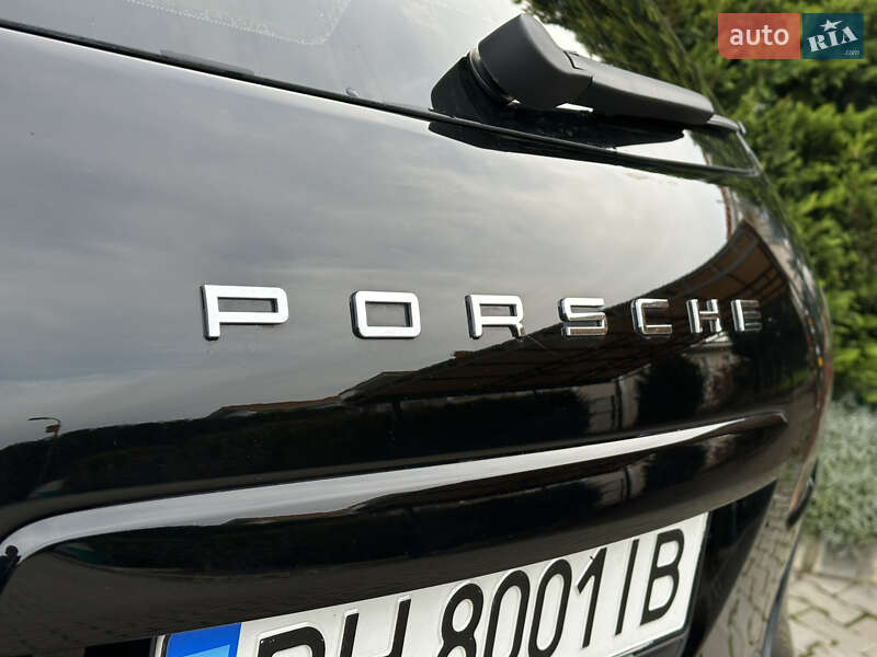 Внедорожник / Кроссовер Porsche Cayenne 2013 в Одессе
