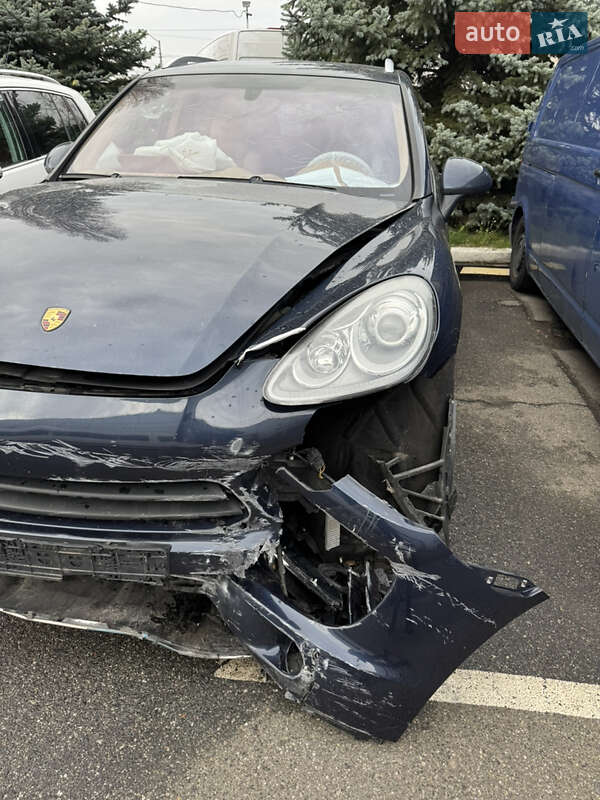 Внедорожник / Кроссовер Porsche Cayenne 2013 в Киеве фото 3 Внедорожник / Кроссовер Porsche Cayenne 2013 в Киеве
