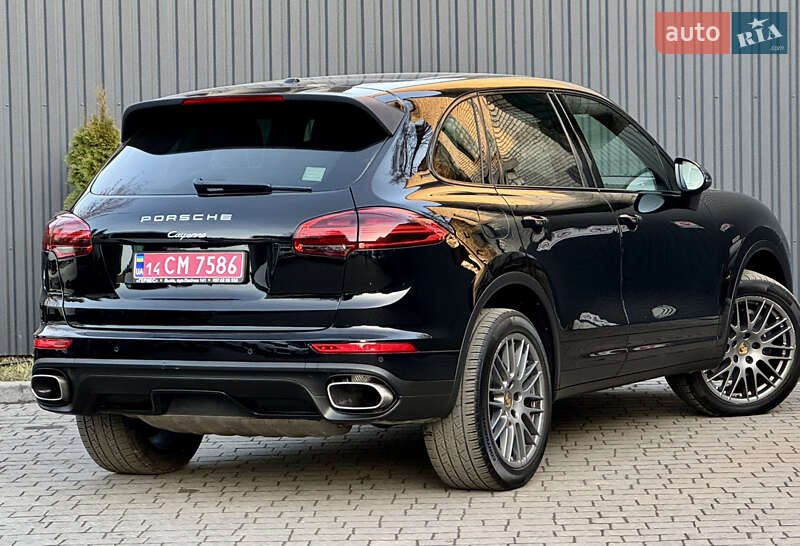 Внедорожник / Кроссовер Porsche Cayenne 2017 в Львове