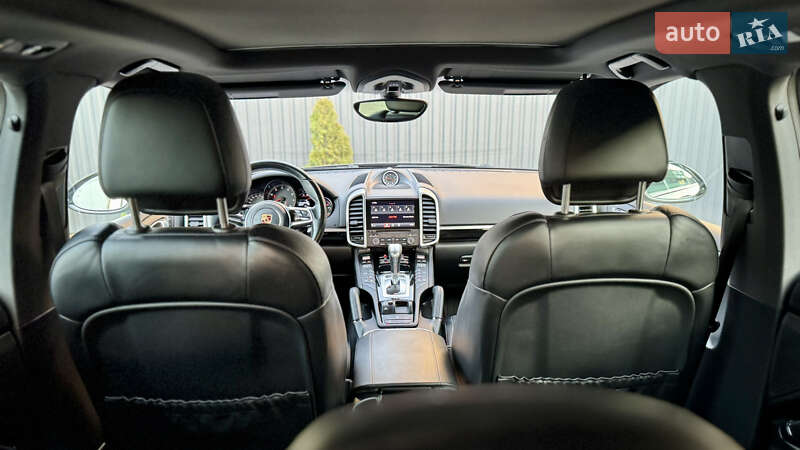 Внедорожник / Кроссовер Porsche Cayenne 2017 в Львове