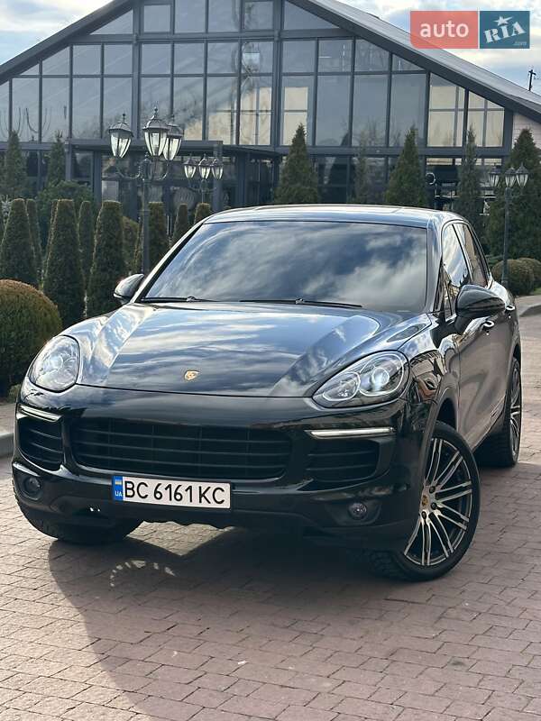 Внедорожник / Кроссовер Porsche Cayenne 2017 в Стрые фото 90 Внедорожник / Кроссовер Porsche Cayenne 2017 в Стрые