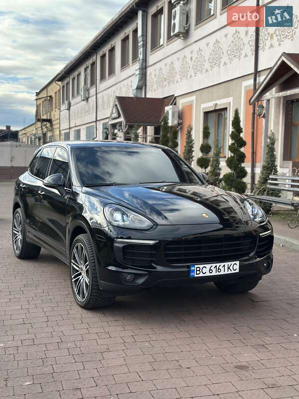 Внедорожник / Кроссовер Porsche Cayenne 2017 в Стрые фото 107 Внедорожник / Кроссовер Porsche Cayenne 2017 в Стрые