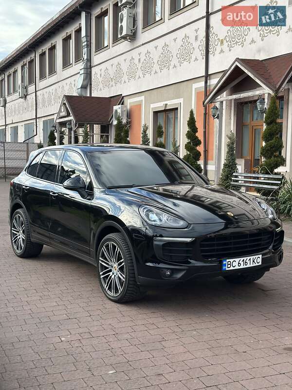 Внедорожник / Кроссовер Porsche Cayenne 2017 в Стрые фото 108 Внедорожник / Кроссовер Porsche Cayenne 2017 в Стрые