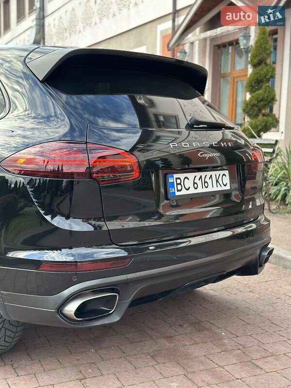 Внедорожник / Кроссовер Porsche Cayenne 2017 в Стрые фото 126 Внедорожник / Кроссовер Porsche Cayenne 2017 в Стрые