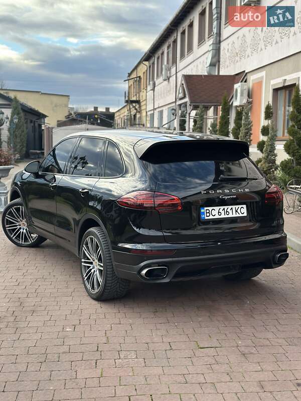Внедорожник / Кроссовер Porsche Cayenne 2017 в Стрые фото 128 Внедорожник / Кроссовер Porsche Cayenne 2017 в Стрые