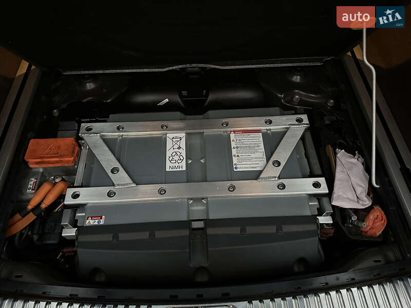 Внедорожник / Кроссовер Porsche Cayenne 2011 в Киеве фото 28 Внедорожник / Кроссовер Porsche Cayenne 2011 в Киеве