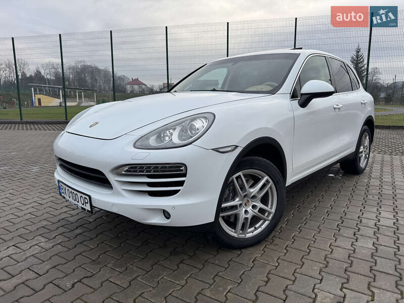 Внедорожник / Кроссовер Porsche Cayenne 2013 в Ивано-Франковске