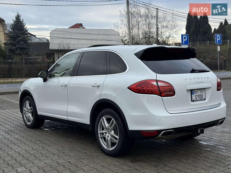 Внедорожник / Кроссовер Porsche Cayenne 2013 в Ивано-Франковске