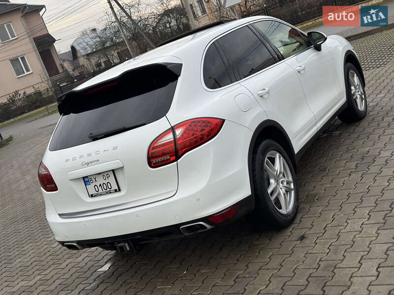 Внедорожник / Кроссовер Porsche Cayenne 2013 в Ивано-Франковске