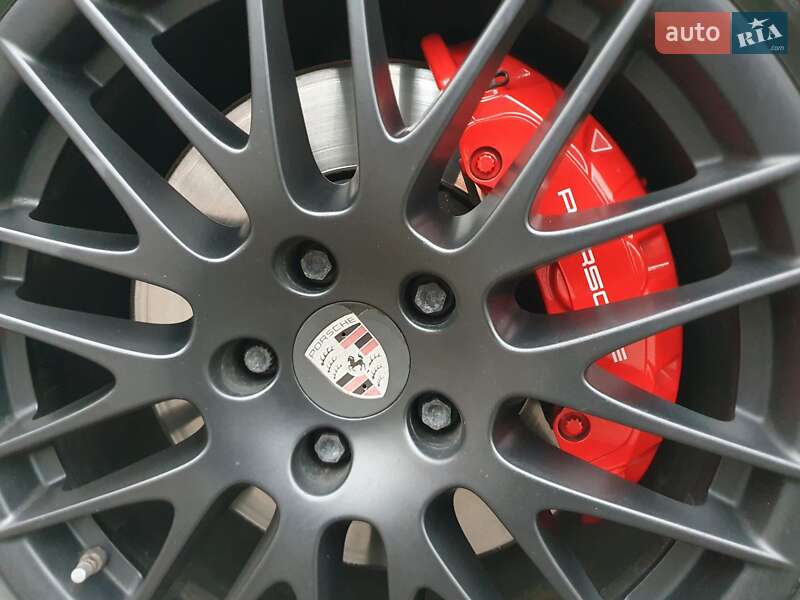 Внедорожник / Кроссовер Porsche Cayenne 2015 в Киеве фото 20 Внедорожник / Кроссовер Porsche Cayenne 2015 в Киеве