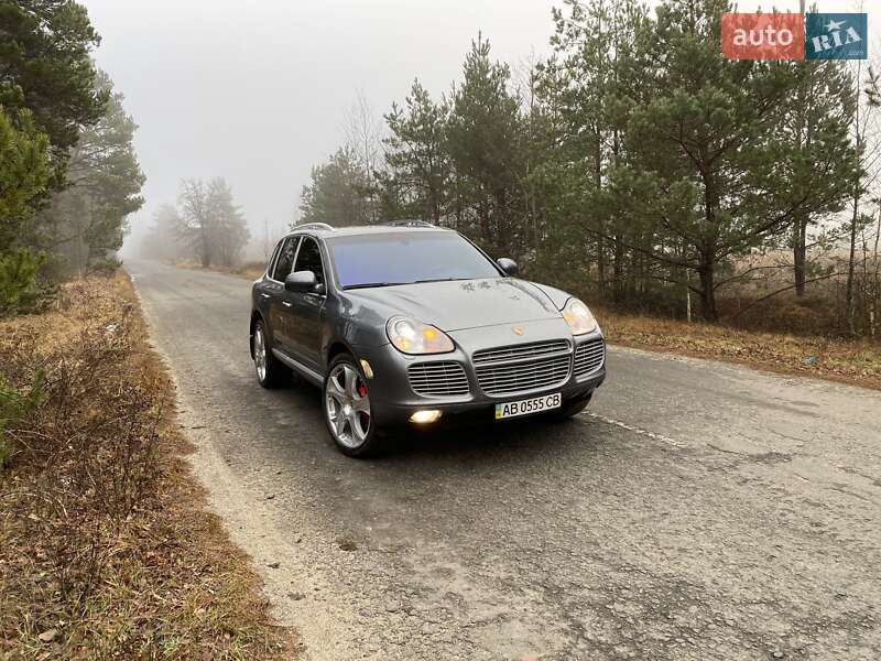 Внедорожник / Кроссовер Porsche Cayenne 2005 в Рокитном