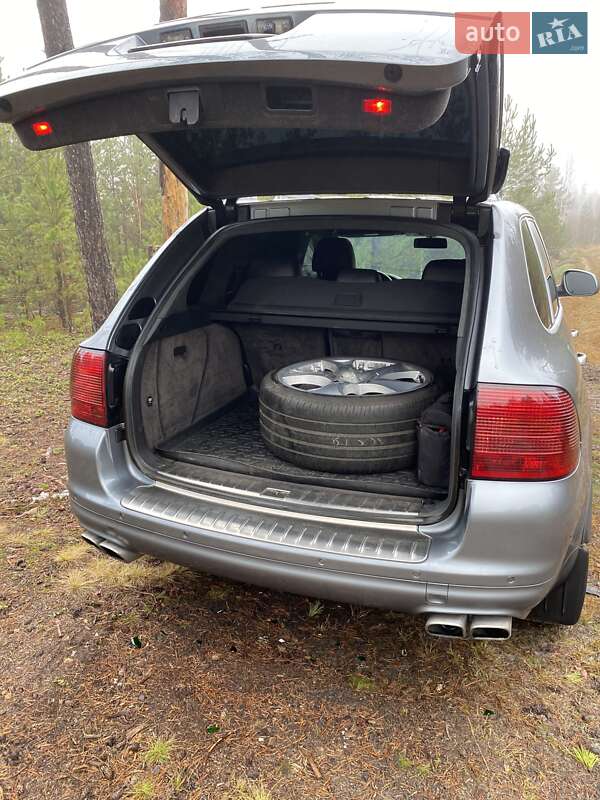 Внедорожник / Кроссовер Porsche Cayenne 2005 в Рокитном