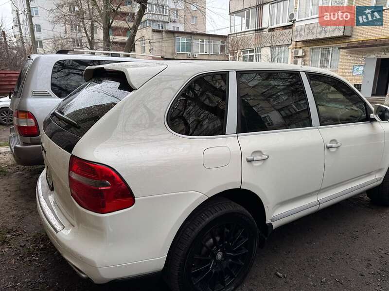 Внедорожник / Кроссовер Porsche Cayenne 2008 в Киеве