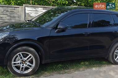 Внедорожник / Кроссовер Porsche Cayenne 2016 в Днепре