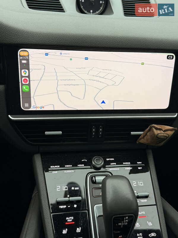 Внедорожник / Кроссовер Porsche Cayenne 2019 в Ужгороде