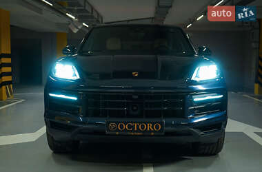 Внедорожник / Кроссовер Porsche Cayenne 2024 в Киеве