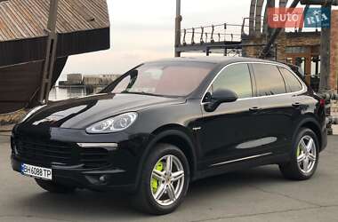 Позашляховик / Кросовер Porsche Cayenne 2015 в Одесі
