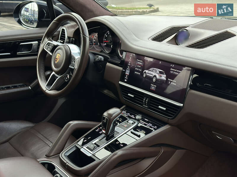Внедорожник / Кроссовер Porsche Cayenne 2019 в Виннице