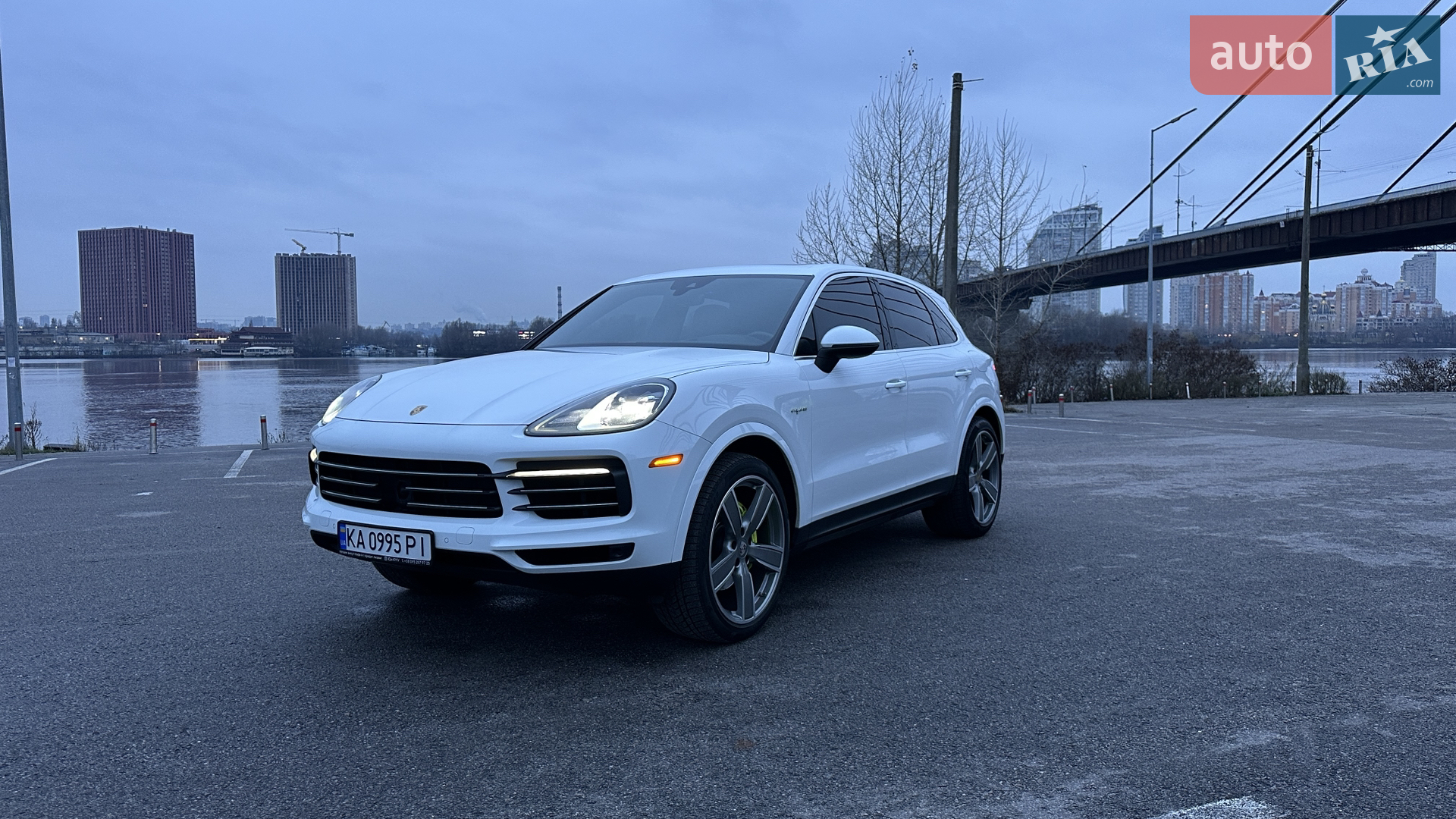 2019 Porsche Cayenne - мініатюра 8