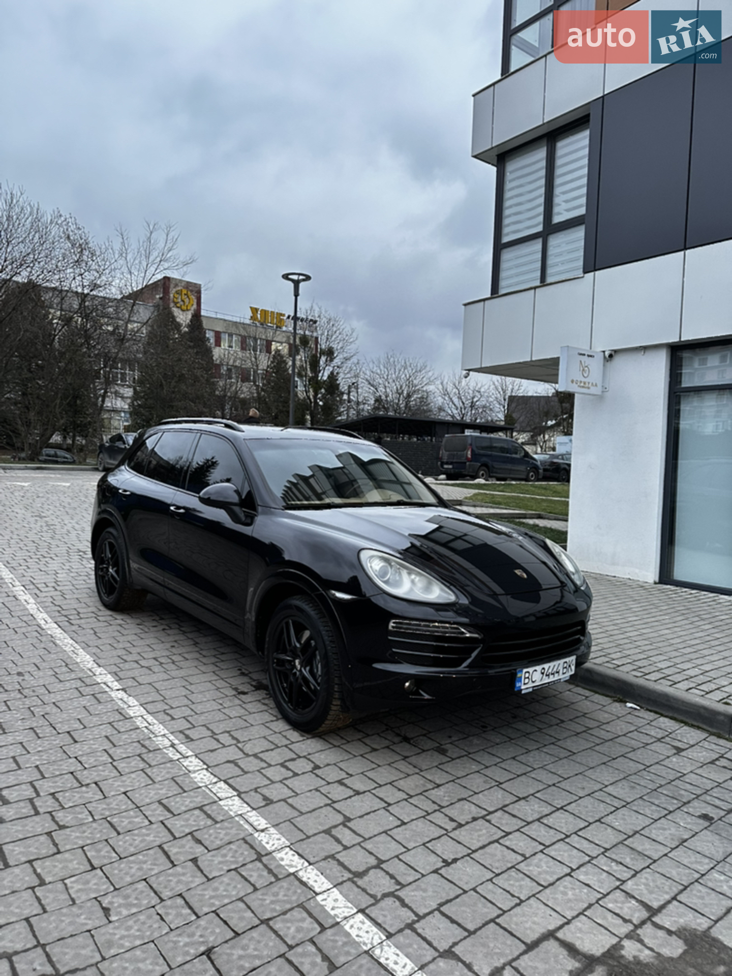 2010 Porsche Cayenne - мініатюра 2