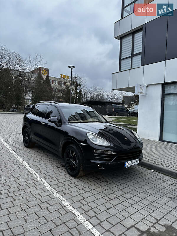 Внедорожник / Кроссовер Porsche Cayenne 2010 в Львове фото 2 Внедорожник / Кроссовер Porsche Cayenne 2010 в Львове