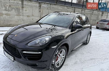 Внедорожник / Кроссовер Porsche Cayenne 2013 в Киеве