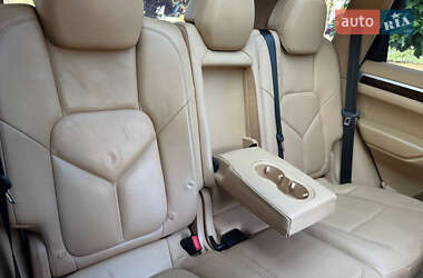 Внедорожник / Кроссовер Porsche Cayenne 2012 в Днепре