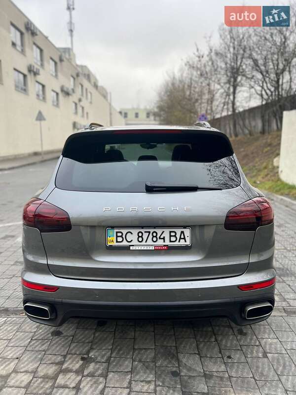 Внедорожник / Кроссовер Porsche Cayenne 2017 в Львове фото 3 Внедорожник / Кроссовер Porsche Cayenne 2017 в Львове