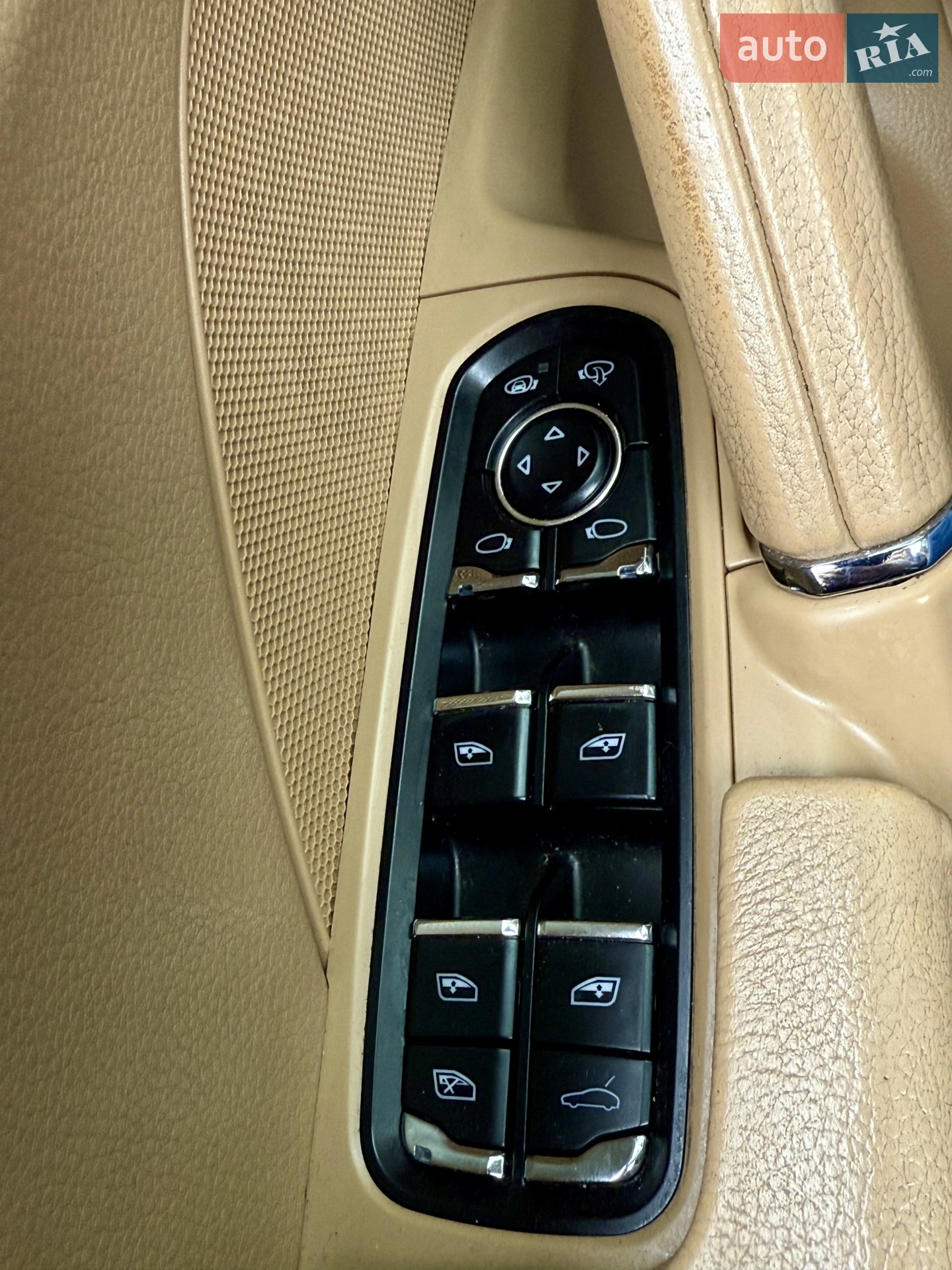 2015 Porsche Cayenne - мініатюра 15