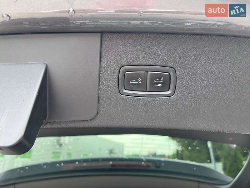 Внедорожник / Кроссовер Porsche Cayenne 2018 в Киеве