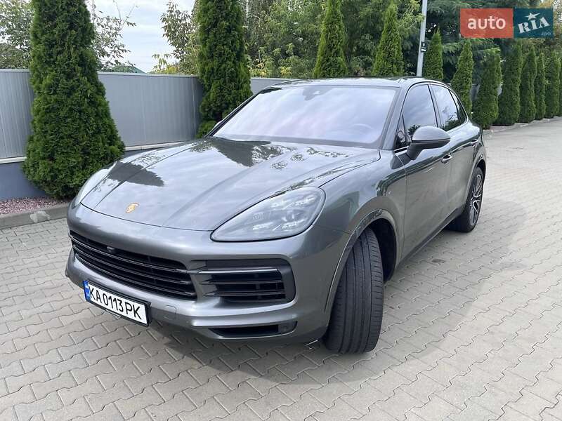 Внедорожник / Кроссовер Porsche Cayenne 2018 в Киеве